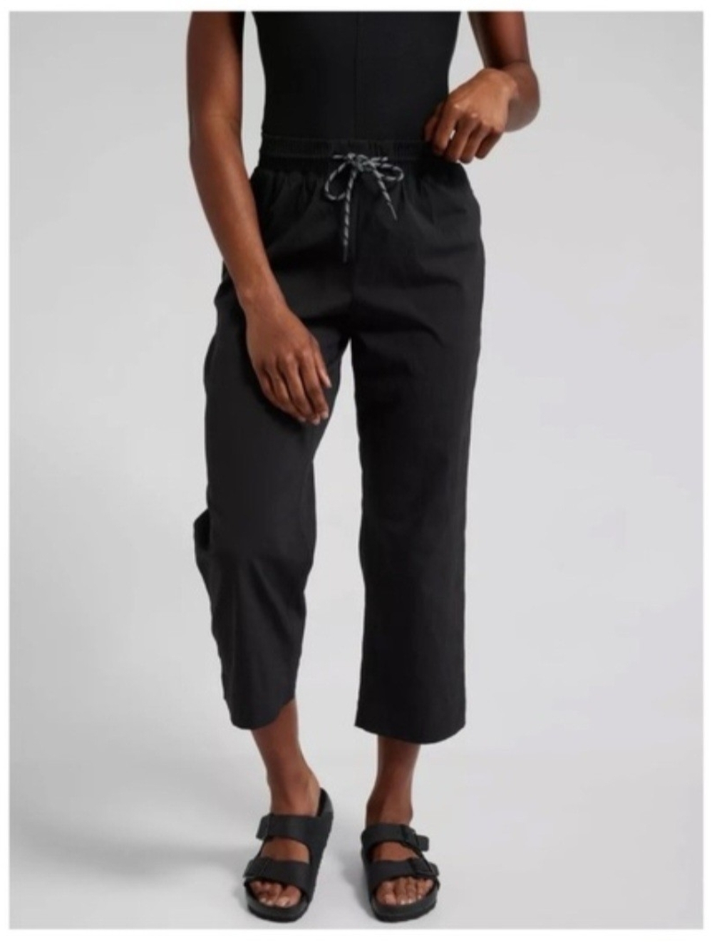 NWT Trekkie Straight Crop 3/4 pant by Athleta, Size 8